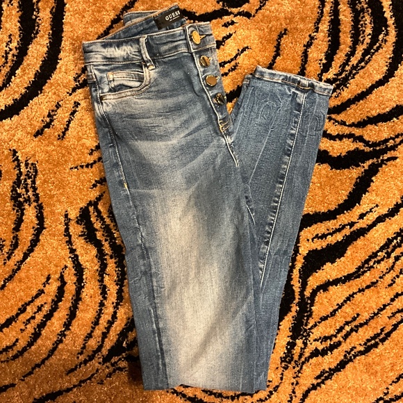Guess Button Fly High Waisted Skinny Stretch Jeans - Picture 4 of 4